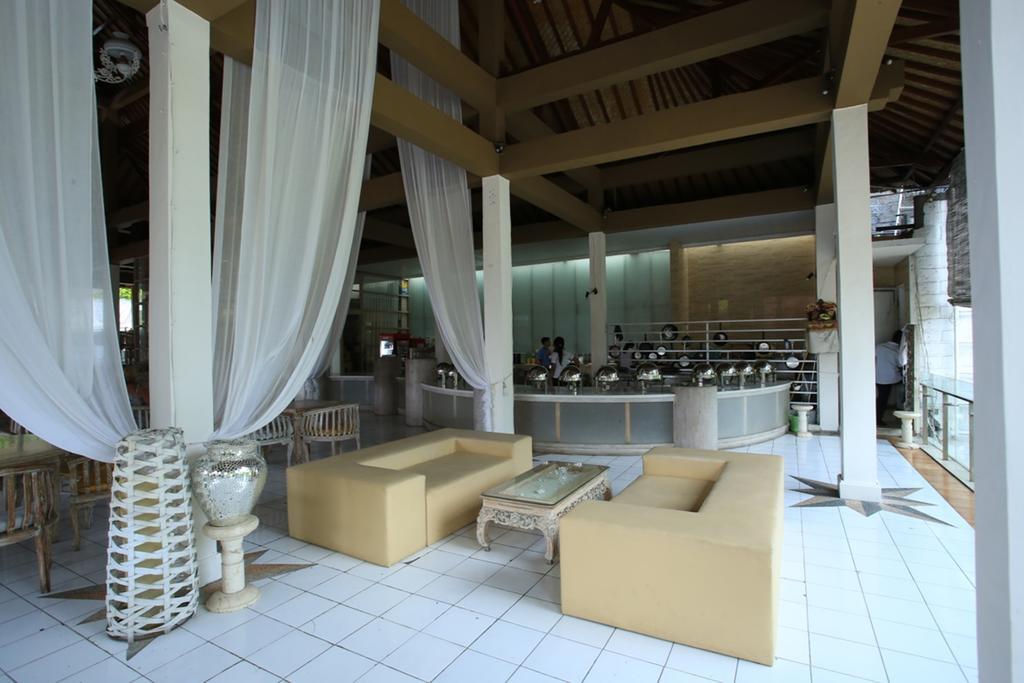 Reddoorz @ Padma Utara Hotel Legian  Exterior photo