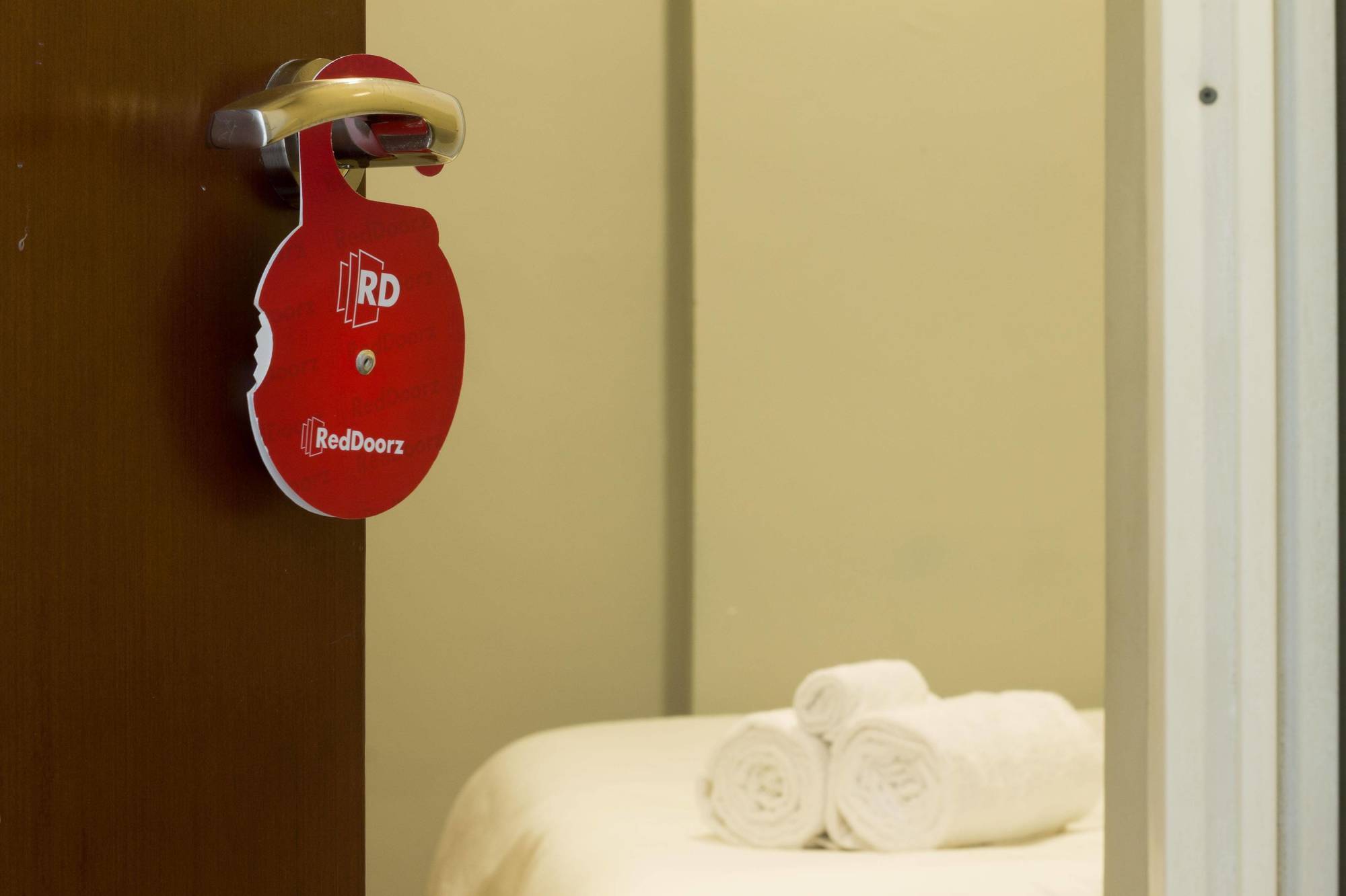 Reddoorz @ Padma Utara Hotel Legian  Exterior photo