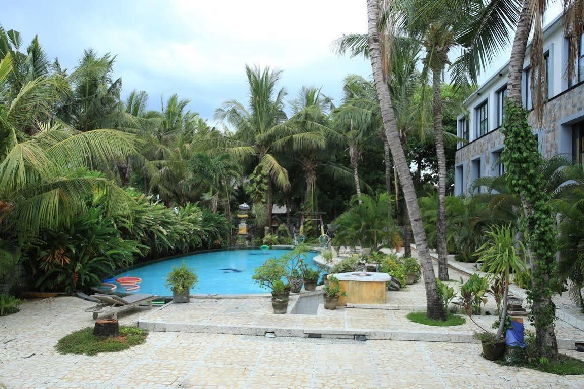 Reddoorz @ Padma Utara Hotel Legian  Exterior photo
